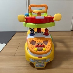 アンパンマン よくばりビジーカーDX 足けリ乗用玩具 押し棒ガード付き 乗用玩具 手押し車の画像