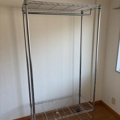 ハンガーラック