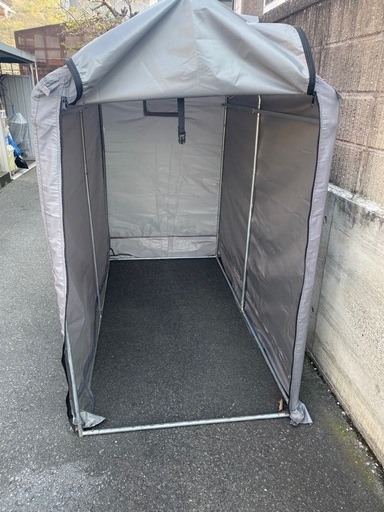 自転車小屋