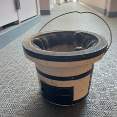 七輪　　鋳物サナ付き