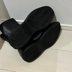 UNIQLO ストレッチショートブーツ ブラックの画像