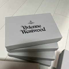 ヴィヴィアン　ウエストウッド　箱　BOX 保存袋の画像