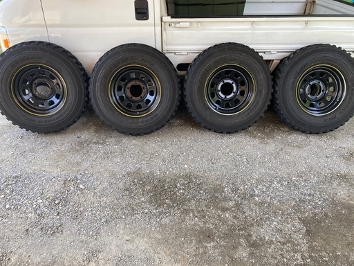 ジムニータイヤホイールセット