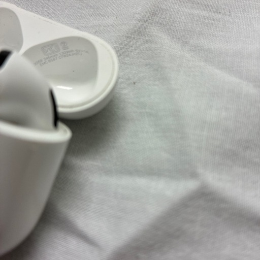 Airpods 第四世代 ノイズキャンセリング