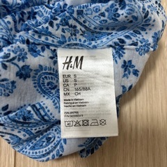 トップス　華やか　リゾートの画像