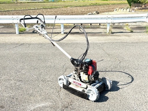 OREC オーレック スパイダーモアＳＰ851 4WD 自走式草刈機　超美品　極上　現物確認大歓迎　★激安★ お見逃しなく！！