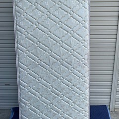 【美品】シモンズ　Beautyrest  マットレス　シングルサイズの画像