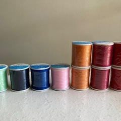 ミシン糸　7色　10本セット　300円の画像