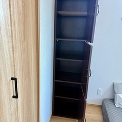 棚 扉付きの画像