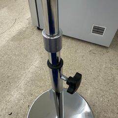 ★ジモティ割あり★ TJ11519   携帯スタンド 銀 H142.5×D30×W30 クリーニング済み の画像