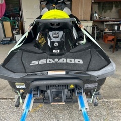 SEADOOジェットスキーの画像