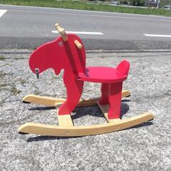 トナカイの木馬 