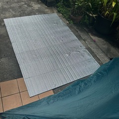 テント2人用(雨天カバー付き)マット１つ　値下げ可能
の画像
