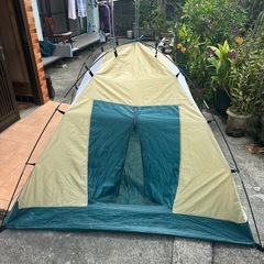 テント2人用(雨天カバー付き)マット１つ　値下げ可能
の画像