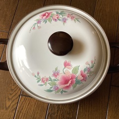 未使用！可愛い花柄⭐︎ホーロー鍋21センチ　20cm 3.5ℓ