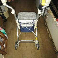 老人カートの画像