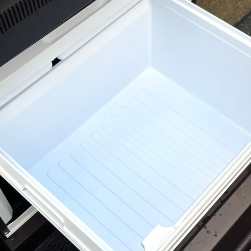 《売約済》【武蔵小山店】 J-GW35G-R シャープ SHARP 冷蔵庫 冷凍冷蔵庫 350L 大容量 3ドア どっちもドア 両開き プラズマクラスター 省エネ 中古 家電 引っ越し 単身赴任 ファミリー用 一人暮らし 2人暮らし 家族用 赤 レッド おしゃれ スリム コンパクト 野菜室 付き 自動製氷機 付き 20年製