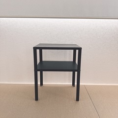 IKEA サイドテーブル クナレヴィークの画像