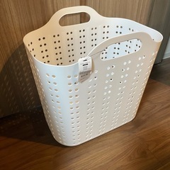 ランドリーバスケット（ニトリ）