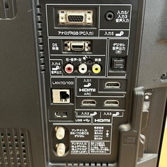 AQUOS 32型　液晶テレビ　純正リモコン付き　の画像