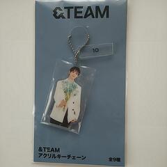 &TEAM アクリルキーチェーン