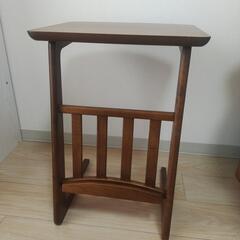【募集中】ソファーのサイドテーブル