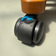 木製チェアの画像