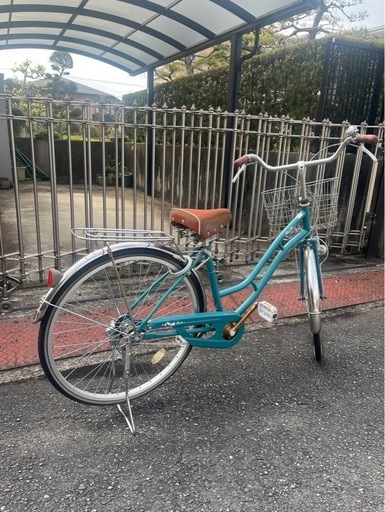 26インチのママチャリ。オートライトなので、来年から始まる青色きっぷ