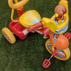 アンパンマン三輪車の画像