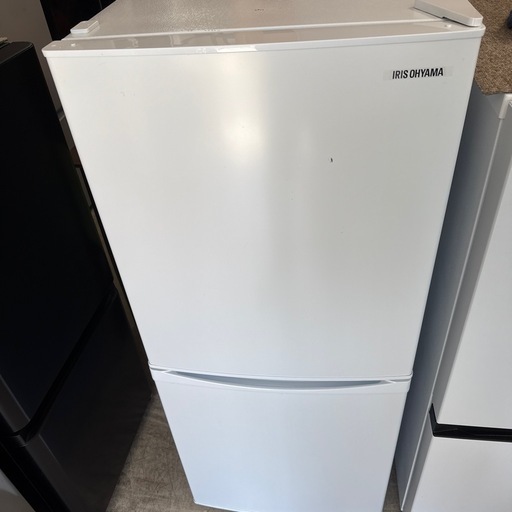 2023年アイリスオーヤマ冷蔵庫142L 白 (qqq) 池下のキッチン家電 2023年アイリスオーヤマ冷蔵庫142L 白 (qqq) 池下のキッチン家電