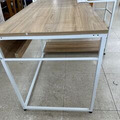 ★ジモティ割あり★ (株)ベガコーポレーション デスク ベージュ H120.5×D92×W118 クリーニング済み TJ11528の画像