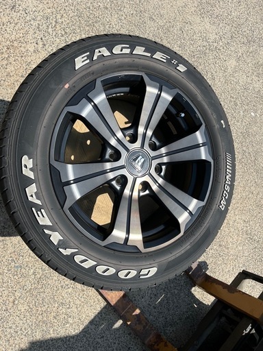 ハイエース　中古タイヤ　ホイール　215/60R17C　　