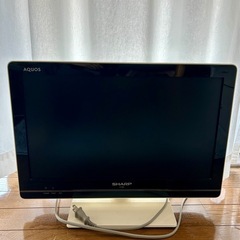 シャープ　小型19インチテレビ