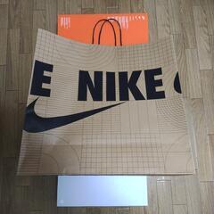 NIKE 空箱 3つ+ショッパーの画像