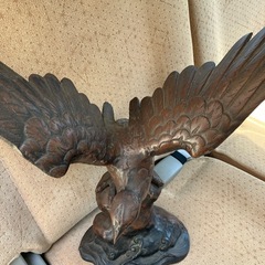 鷲（ワシ）鷹（タカ）　置物の画像