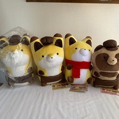タヌキとキツネ　ぬいぐるみ　4つセット
