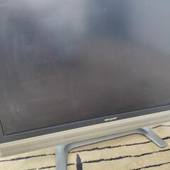 シャープ液晶テレビ37インチ！