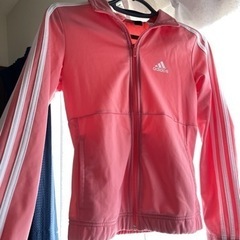 adidas（アディダス） エッセンシャルズ　ワンセットの画像