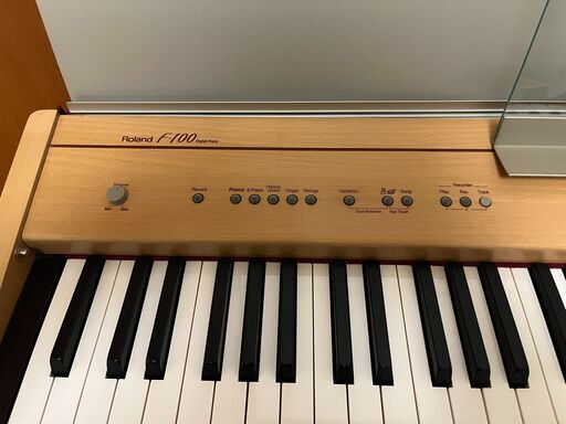 デジタルピアノ Roland F100