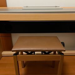 デジタルピアノ Roland F100の画像
