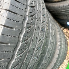 ハイラックス純正SUV‼️タイヤ中古‼️の画像