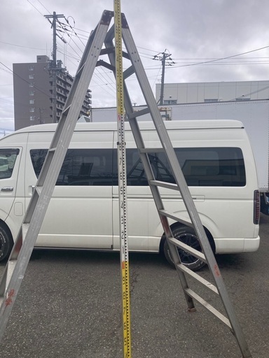 脚立　高さ2.7m 高所作業に安定抜群