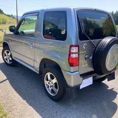 キックス 23年 車検9年5月 11万㌔ 4WD ターボ ナビ TV 冬タイヤ付の画像