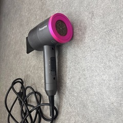 ドライヤーの画像