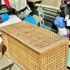 [無料/for free]  テーブル 収納付き /Table with storageの画像