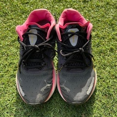 PUMAスニーカー