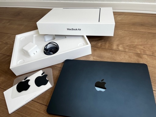 引渡し予定者有【MacBookAir 13.6inch+変換アダプタ(1万円相当)】※条件Okで値下げ