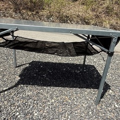 アウトドアテーブルの画像