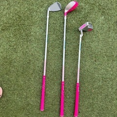 [無料/for free]3-6歳 ハローキティゴルフ クラブセット 3本組／Hello Kitty Golf Club Set for 3-6 Year Oldsの画像