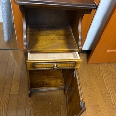 電話台の画像